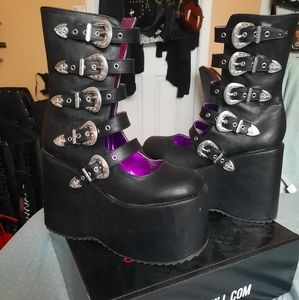 (Read desc.) DollsKill Wicked Buckle Strap Platforms